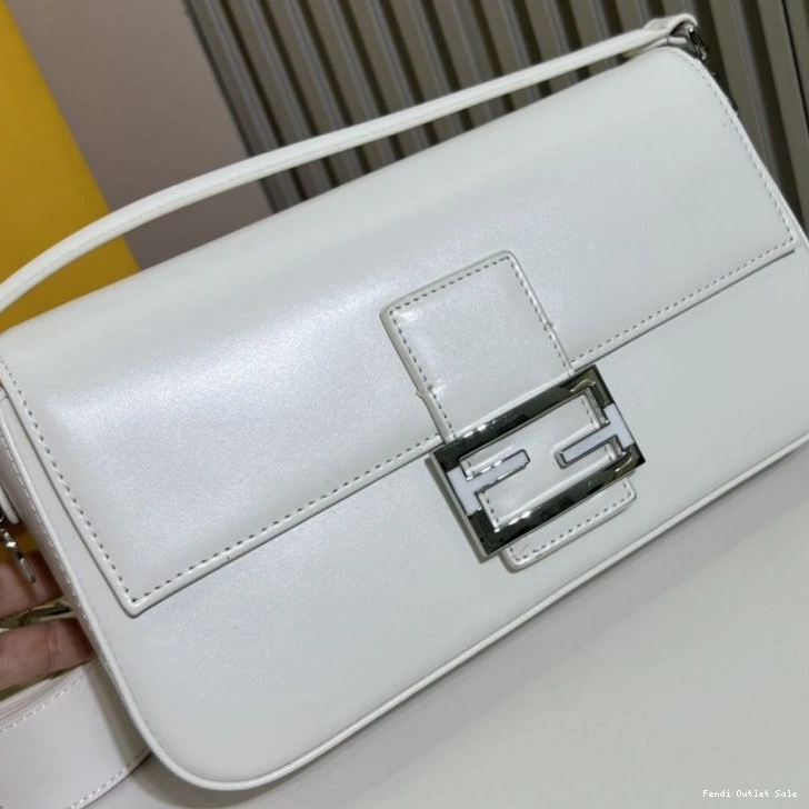 Cheap White In Baguette Medium Bag Leather Tiffany Smooth Fendi 0716
